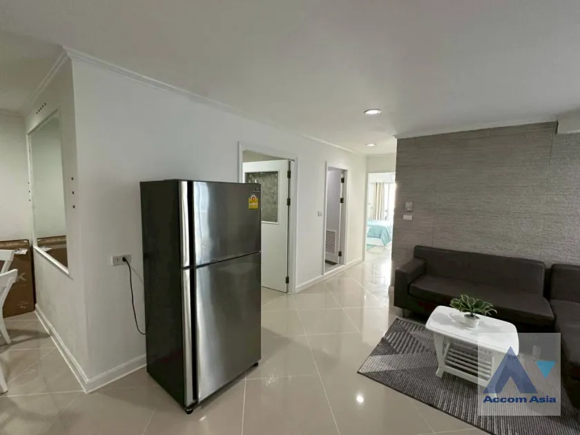 5  2 br Condominium For Rent in Ploenchit ,Bangkok BTS Ploenchit at Witthayu Complex AA45924
