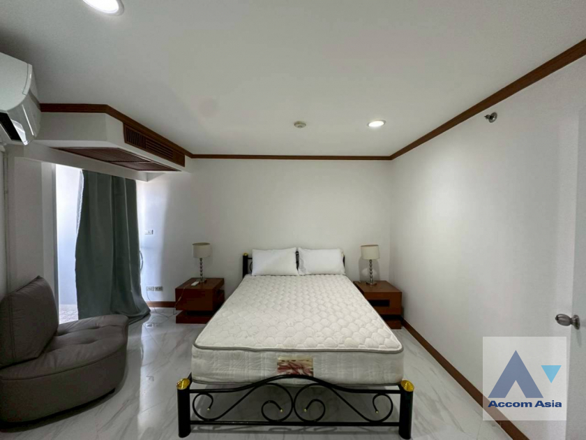 14  2 br Condominium For Rent in Ploenchit ,Bangkok BTS Ploenchit at Witthayu Complex AA45924