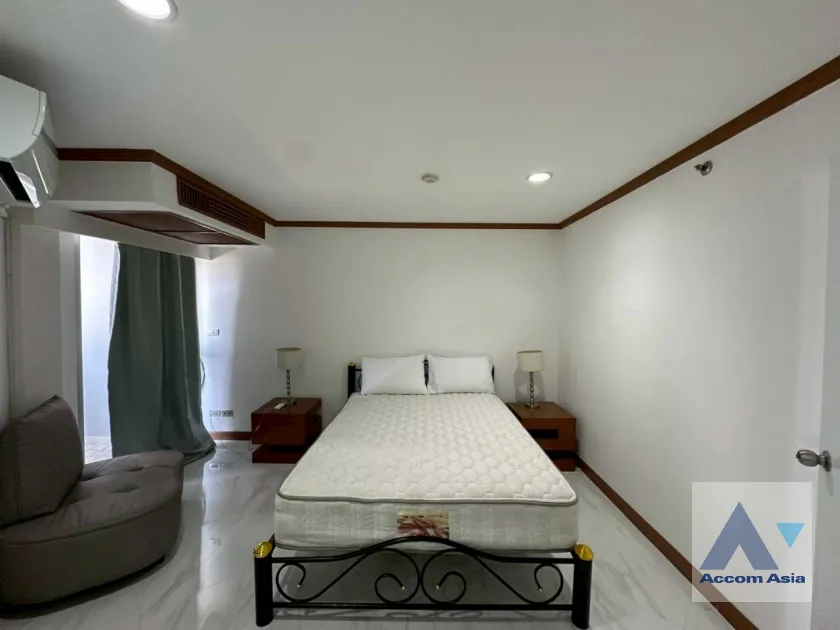 14  2 br Condominium For Rent in Ploenchit ,Bangkok BTS Ploenchit at Witthayu Complex AA45924