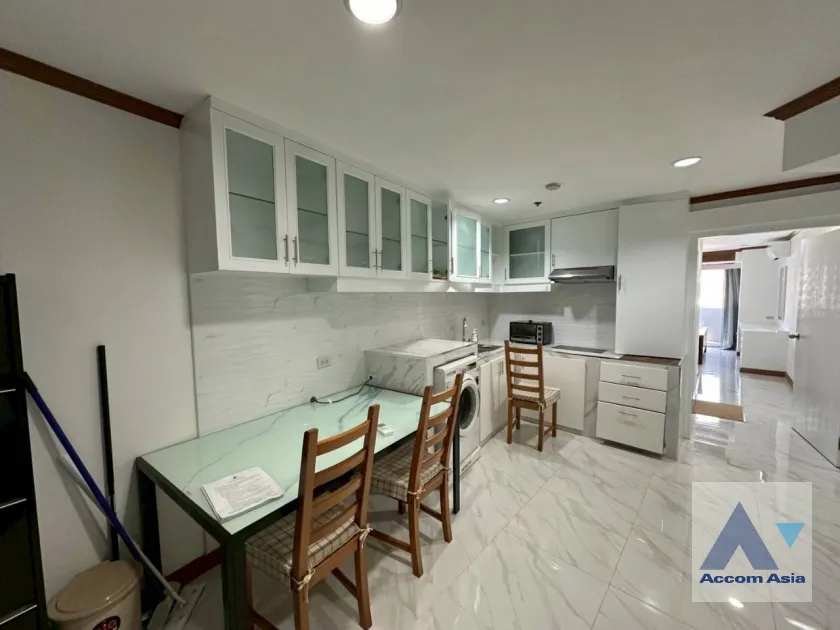 4  2 br Condominium For Rent in Ploenchit ,Bangkok BTS Ploenchit at Witthayu Complex AA45926
