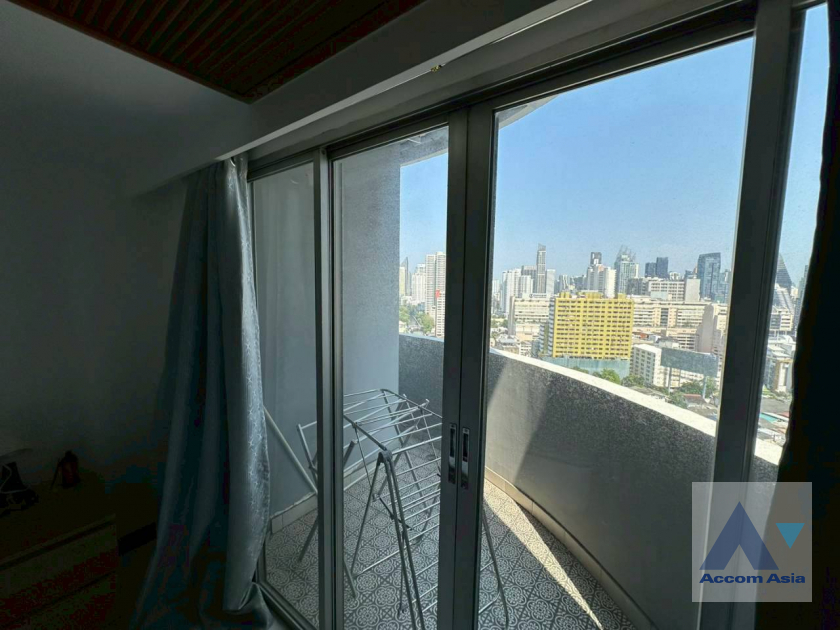 15  2 br Condominium For Rent in Ploenchit ,Bangkok BTS Ploenchit at Witthayu Complex AA45926