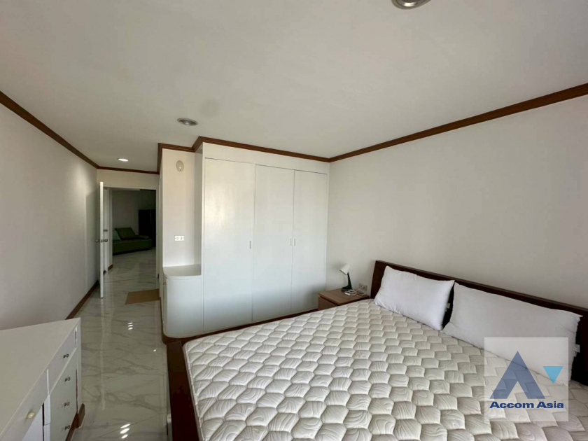 9  2 br Condominium For Rent in Ploenchit ,Bangkok BTS Ploenchit at Witthayu Complex AA45926