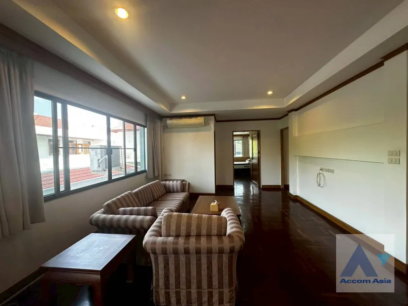unit 2 Bedrooms  Apartment For Rent & Sale in Sukhumvit, Bangkok  near BTS Phrom Phong (AA45927)