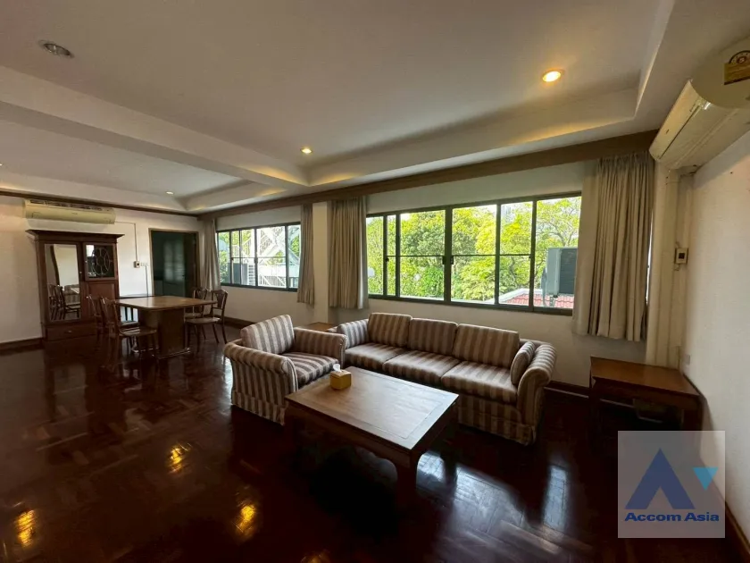 unit 2 Bedrooms  Apartment For Rent & Sale in Sukhumvit, Bangkok  near BTS Phrom Phong (AA45927)