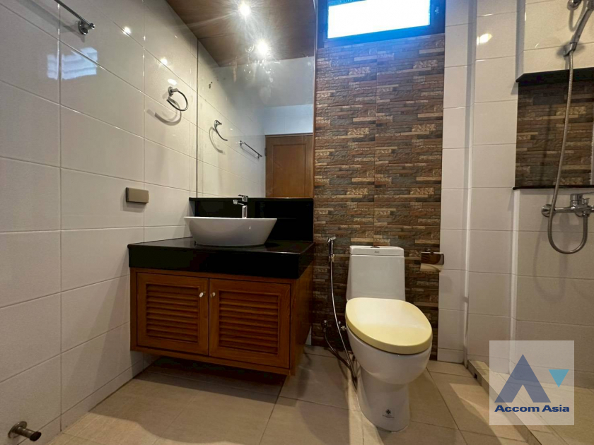 11  2 br Apartment for rent and sale in Sukhumvit ,Bangkok BTS Phrom Phong at Touch of Greenery Urban Vibes AA45927