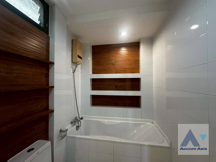 12  2 br Apartment for rent and sale in Sukhumvit ,Bangkok BTS Phrom Phong at Touch of Greenery Urban Vibes AA45927