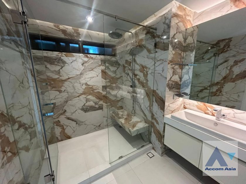 19  3 br Condominium For Rent in Sukhumvit ,Bangkok BTS Asok - MRT Sukhumvit at Fairview Tower AA45932