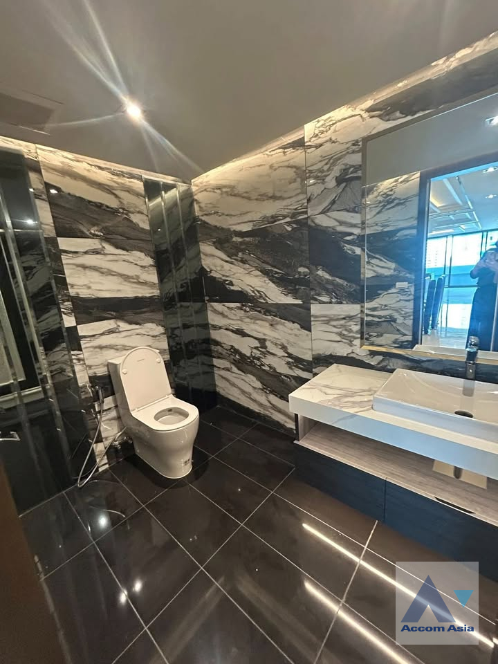 17  3 br Condominium For Rent in Sukhumvit ,Bangkok BTS Asok - MRT Sukhumvit at Fairview Tower AA45932