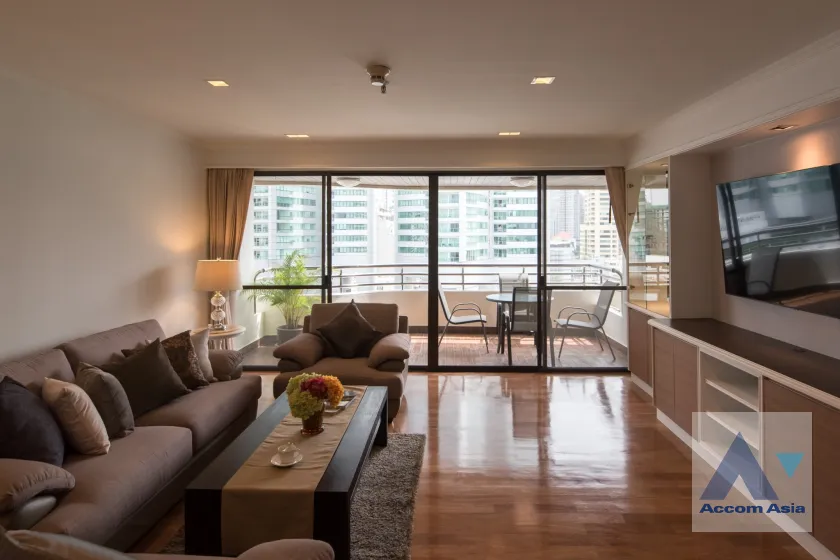 unitPet friendly |  4 Bedrooms  Apartment For Rent & Sale in Sukhumvit, Bangkok  near MRT Sukhumvit - BTS Asok (AA45936)