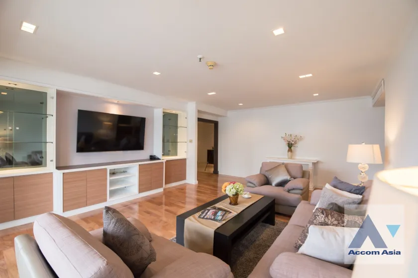 unitPet friendly |  4 Bedrooms  Apartment For Rent & Sale in Sukhumvit, Bangkok  near MRT Sukhumvit - BTS Asok (AA45936)