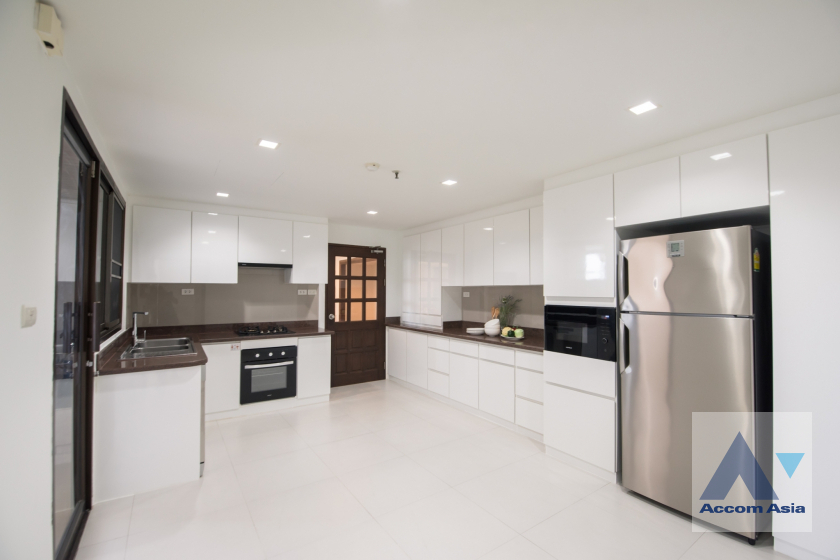 5  4 br Apartment for rent and sale in Sukhumvit ,Bangkok MRT Sukhumvit - BTS Asok at Warm Family Atmosphere AA45936