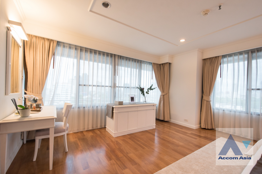 11  3 br Apartment for rent and sale in Sukhumvit ,Bangkok MRT Sukhumvit - BTS Asok at Warm Family Atmosphere AA45937