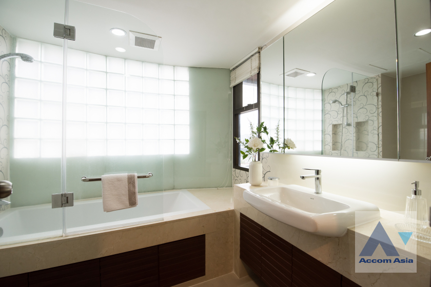 24  3 br Apartment for rent and sale in Sukhumvit ,Bangkok MRT Sukhumvit - BTS Asok at Warm Family Atmosphere AA45937