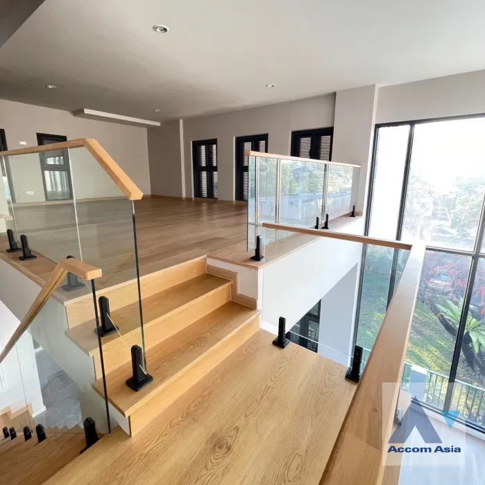 unitHome Office, Luxury, Private Swimming Pool |  3 Bedrooms  Townhouse For Rent in Sukhumvit, Bangkok  (AA45938)