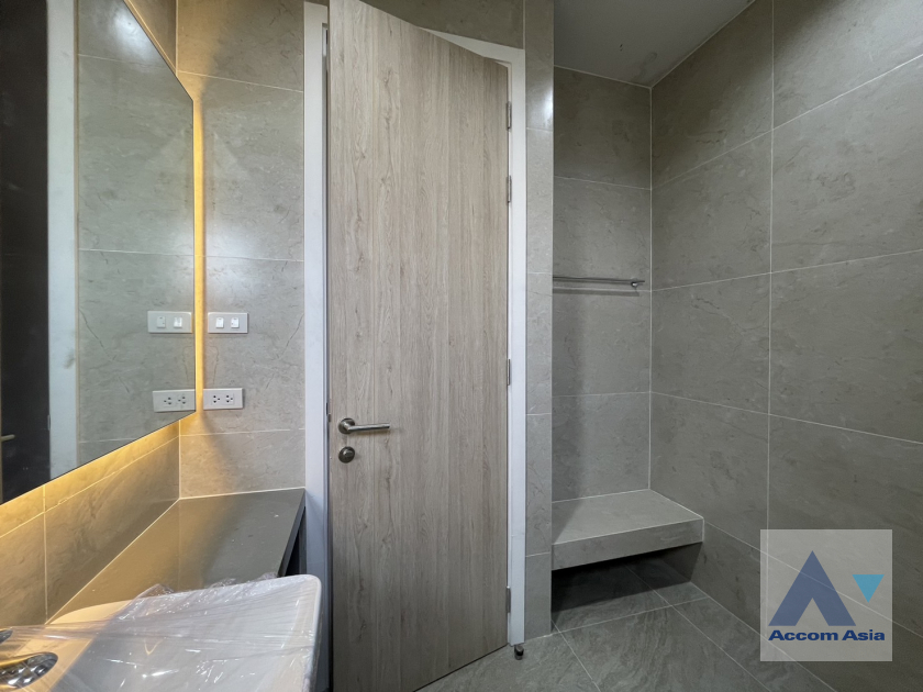 33  3 br Townhouse For Rent in Sukhumvit ,Bangkok  at Ultra-Luxury Townhome  Designed for Ultimate Privacy AA45938