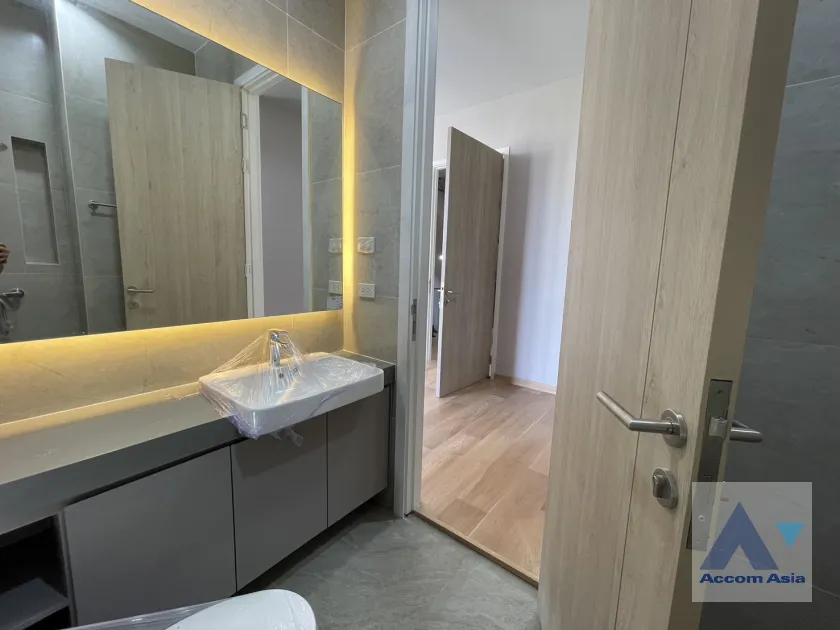 30  3 br Townhouse For Rent in Sukhumvit ,Bangkok  at Ultra-Luxury Townhome  Designed for Ultimate Privacy AA45938