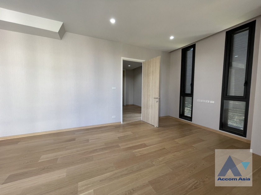 19  3 br Townhouse For Rent in Sukhumvit ,Bangkok  at Ultra-Luxury Townhome  Designed for Ultimate Privacy AA45938