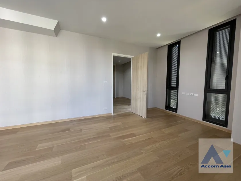 19  3 br Townhouse For Rent in Sukhumvit ,Bangkok  at Ultra-Luxury Townhome  Designed for Ultimate Privacy AA45938