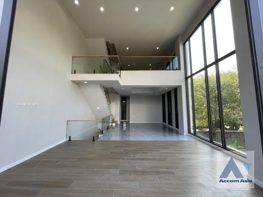 unitHome Office, Luxury, Private Swimming Pool |  3 Bedrooms  Townhouse For Rent in Sukhumvit, Bangkok  (AA45938)