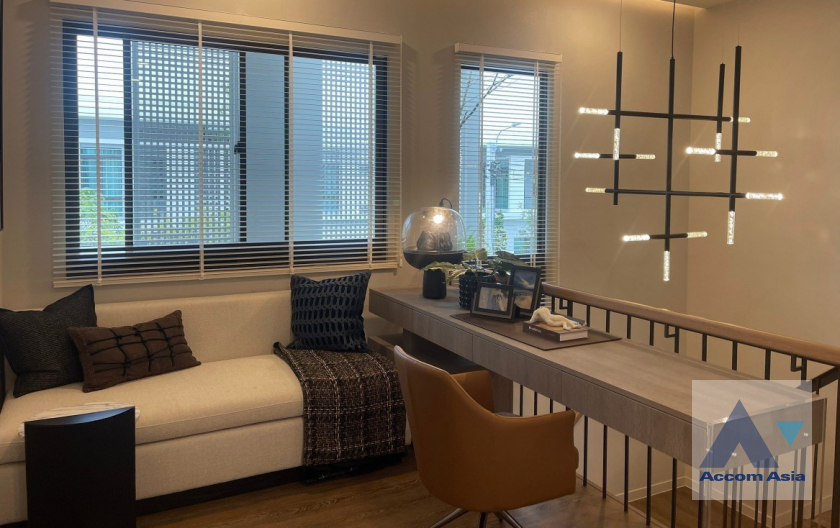 7  4 br House For Rent in Samutprakan ,Samutprakan  at MANTANA Bangna km 15 AA45943