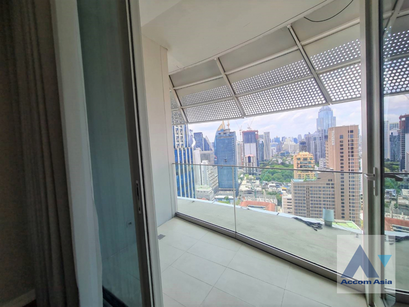 13  2 br Condominium For Rent in Ploenchit ,Bangkok BTS Ratchadamri at Magnolias Ratchadamri Boulevard AA45949