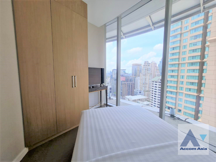 10  2 br Condominium For Rent in Ploenchit ,Bangkok BTS Ratchadamri at Magnolias Ratchadamri Boulevard AA45949