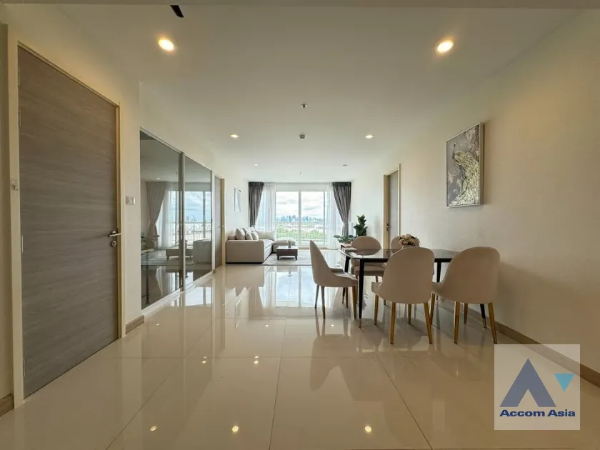 unit 2 Bedrooms  Condominium For Sale in Sathorn, Bangkok  near BRT Wat Dan (AA45958)