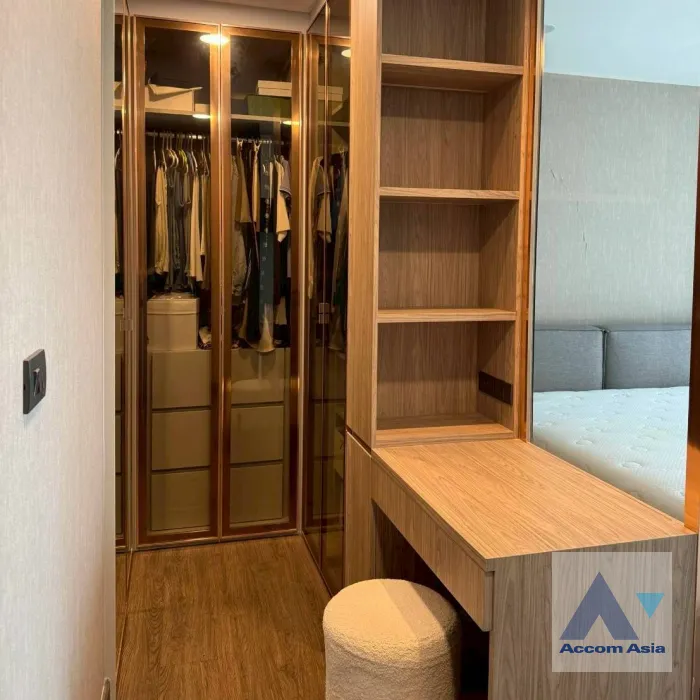 7  1 br Condominium For Rent in Ploenchit ,Bangkok BTS Ratchadamri at The Rajdamri AA45960