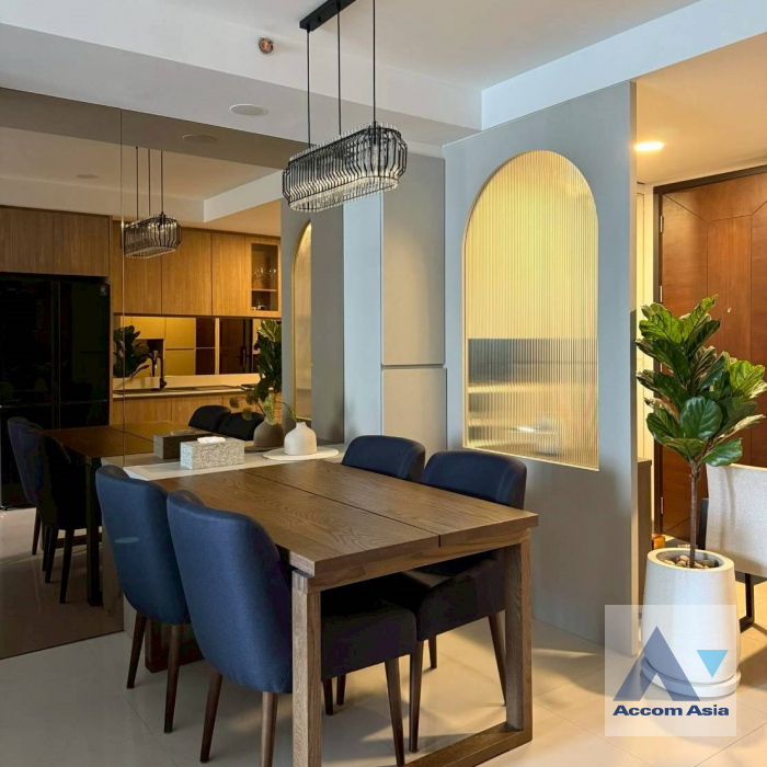  1  1 br Condominium For Rent in Ploenchit ,Bangkok BTS Ratchadamri at The Rajdamri AA45960