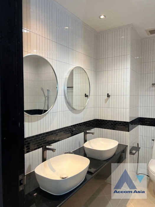 6  2 br Condominium For Rent in Sukhumvit ,Bangkok BTS Asok - MRT Sukhumvit at CitiSmart Sukhumvit 18 AA45963