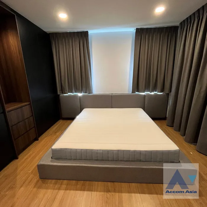 9  4 br House for rent and sale in Samutprakan ,Samutprakan  at Centro Bangna AA45964