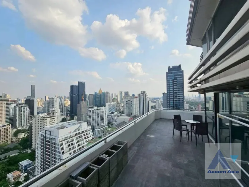 unitCorner Unit, Huge Terrace |  1 Bedroom  Condominium For Sale in Sukhumvit, Bangkok  near BTS Nana (AA45967)