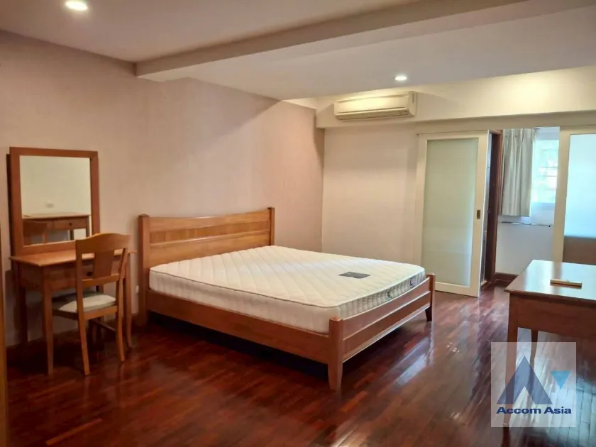 unit 2 Bedrooms  Apartment For Rent & Sale in Ploenchit, Bangkok  near BTS Ploenchit (AA45969)