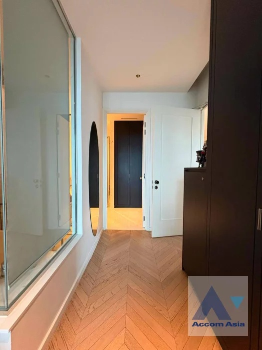15  2 br Condominium For Rent in Sathorn ,Bangkok BTS Saphan Taksin at Four Seasons Private Residences AA45971