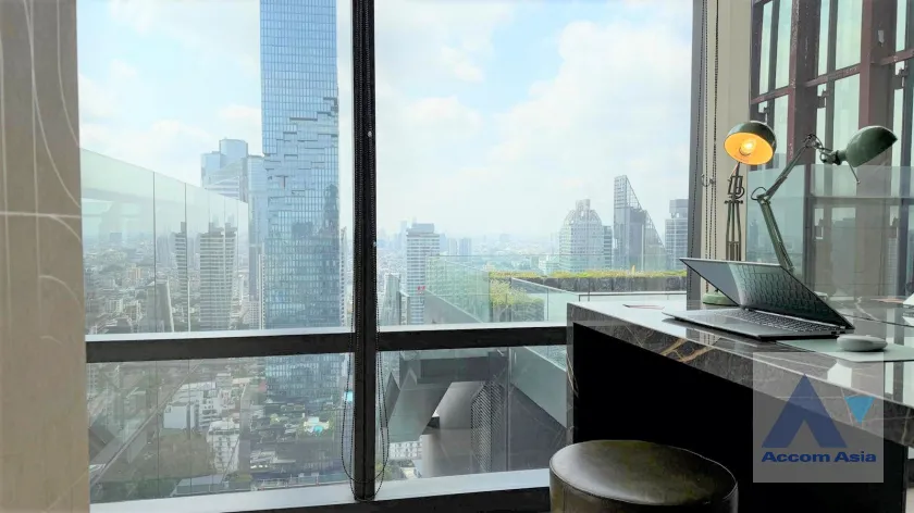 9  1 br Condominium For Rent in Silom ,Bangkok BTS Chong Nonsi at Ashton Silom AA45975