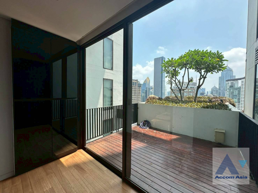  1  1 br Condominium For Rent in Ploenchit ,Bangkok BTS Ratchadamri at Hansar Residence AA45977