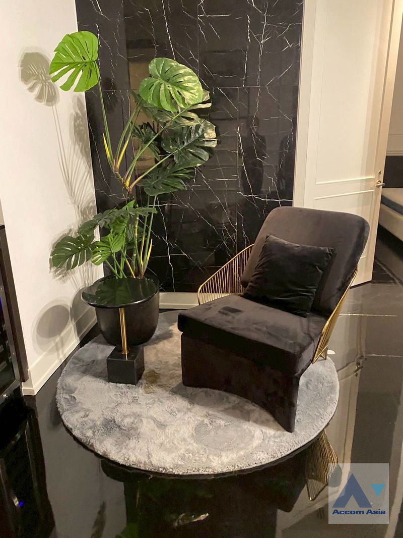 5  2 br Condominium for rent and sale in Silom ,Bangkok BTS Chong Nonsi at The Ritz Carlton Residences AA45979