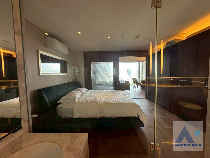 12  1 br Condominium For Rent in Ploenchit ,Bangkok BTS Ratchadamri at Hansar Residence AA45980