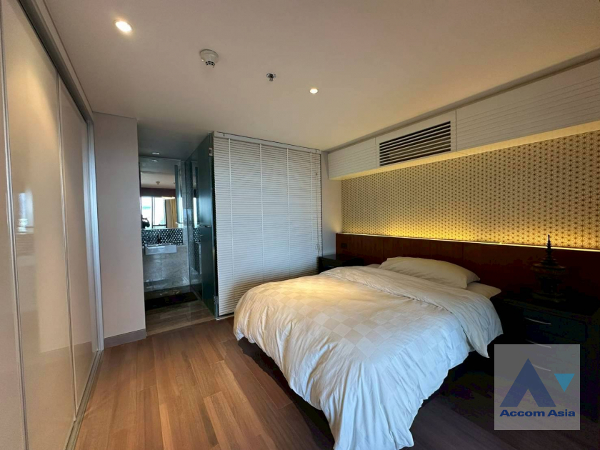 13  1 br Condominium For Rent in Ploenchit ,Bangkok BTS Ratchadamri at Hansar Residence AA45981