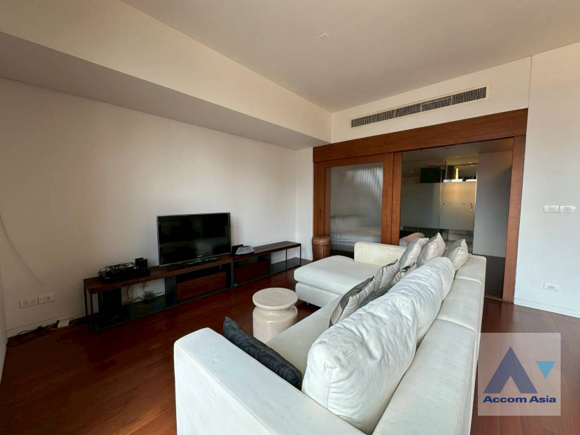 4  1 br Condominium For Rent in Ploenchit ,Bangkok  at Hansar Residence AA45982