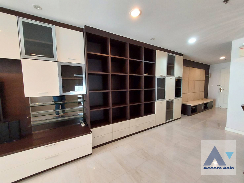  1  2 br Condominium For Sale in Sukhumvit ,Bangkok BTS Phrom Phong at Serene Place AA45983