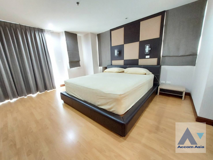 7  2 br Condominium For Sale in Sukhumvit ,Bangkok BTS Phrom Phong at Serene Place AA45983