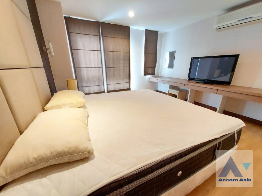 10  2 br Condominium For Sale in Sukhumvit ,Bangkok BTS Phrom Phong at Serene Place AA45983