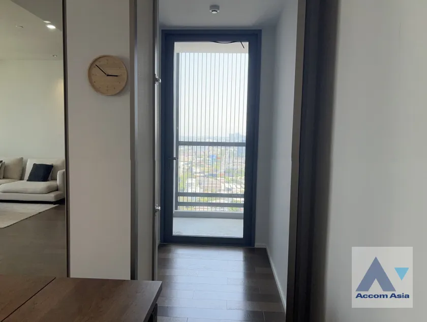 unit 2 Bedrooms  Condominium For Rent in Sukhumvit, Bangkok  near BTS Phrom Phong (AA45984)