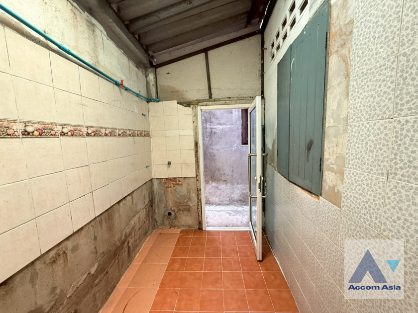 31  6 br House For Rent in Sukhumvit ,Bangkok MRT Queen Sirikit National Convention Center AA45986