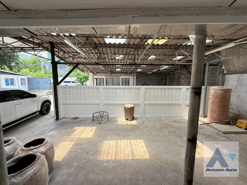 36  6 br House For Rent in Sukhumvit ,Bangkok MRT Queen Sirikit National Convention Center AA45986