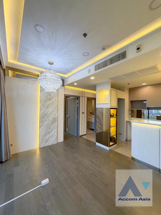 unit 2 Bedrooms  Condominium For Sale in Sukhumvit, Bangkok  near MRT Khlong Toei (AA45987)