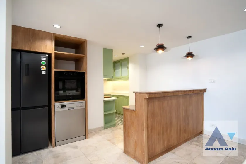4  3 br Condominium For Rent in Sukhumvit ,Bangkok BTS Asok - MRT Sukhumvit at Ruamjai Heights AA45989