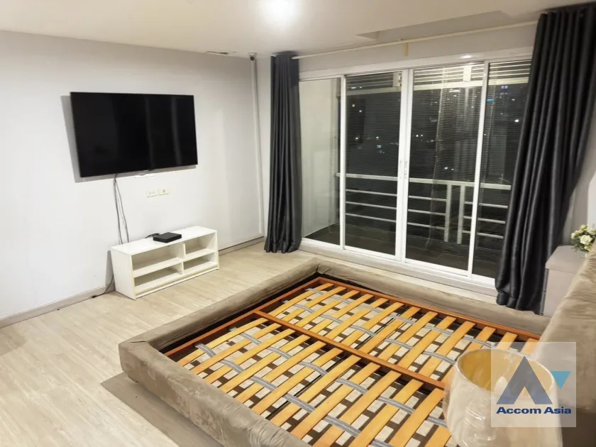 10  3 br Condominium for rent and sale in Sukhumvit ,Bangkok BTS Ekkamai at Le Cosi AA45992