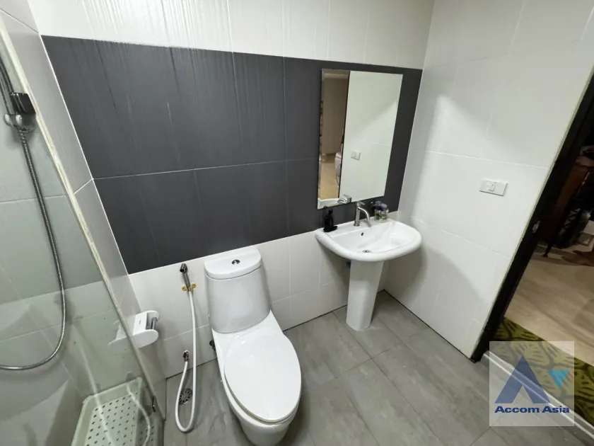 13  3 br Condominium for rent and sale in Sukhumvit ,Bangkok BTS Ekkamai at Le Cosi AA45992